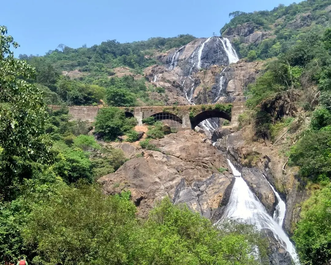 dudhsagar-falls 3(1)